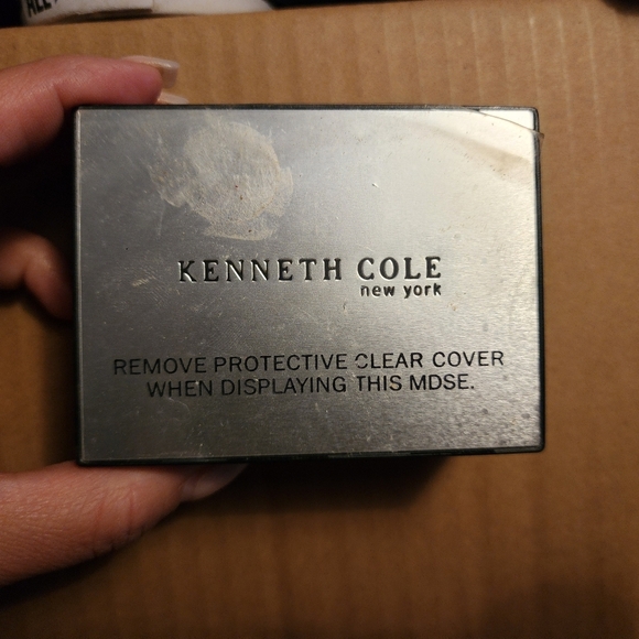 KENNETH COLE GOLF BAG CUFFLINKS With Box - Picture 14 of 14